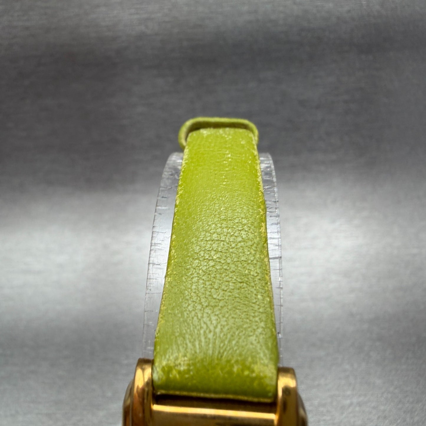 Seiko Tank Watch Women 18mm White Dial Gold Tone Rectangle V401-5650 New Battery4