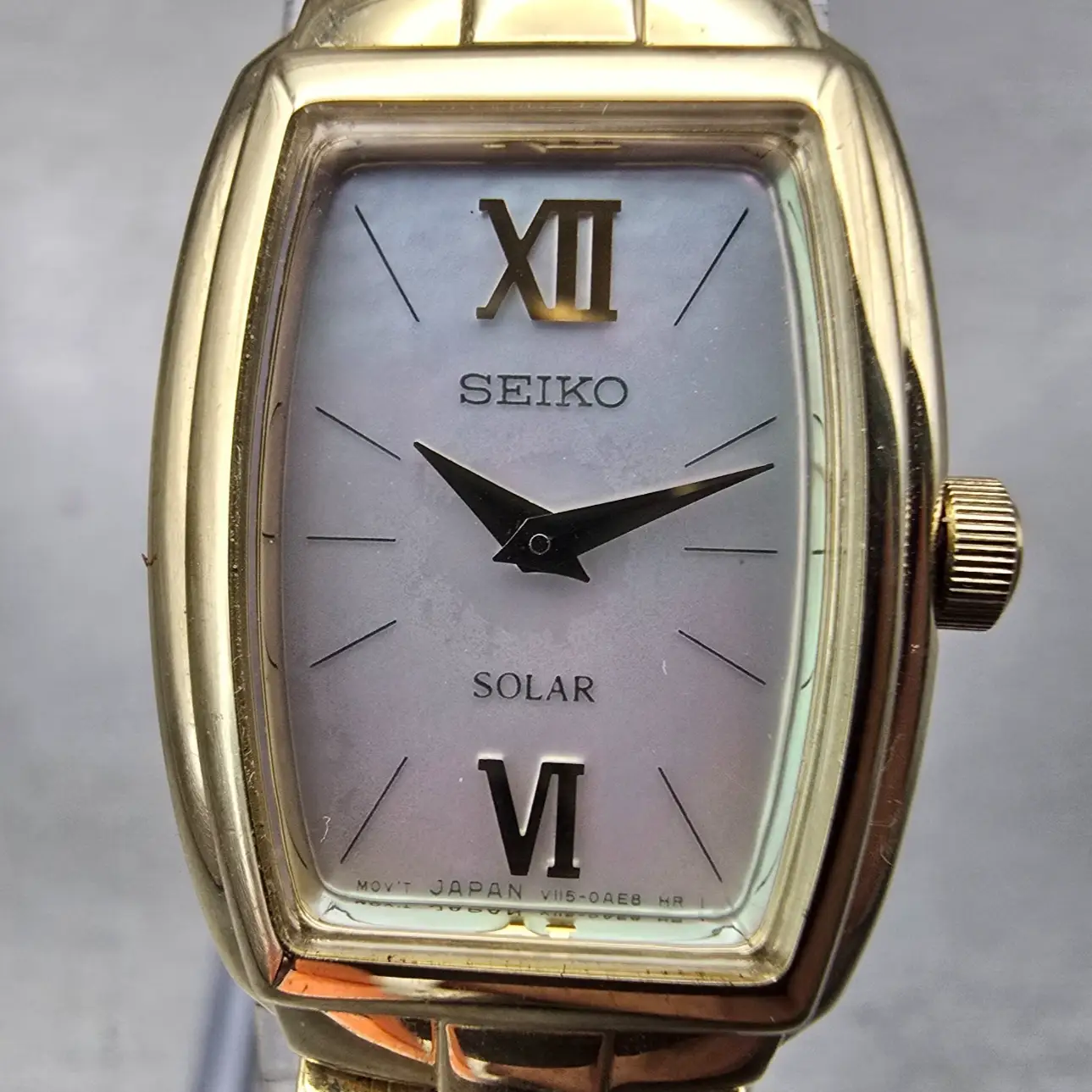 Seiko Solar Watch Women 18mm MOP Dial Gold Tone Rectangle V115-0AA0 Works1