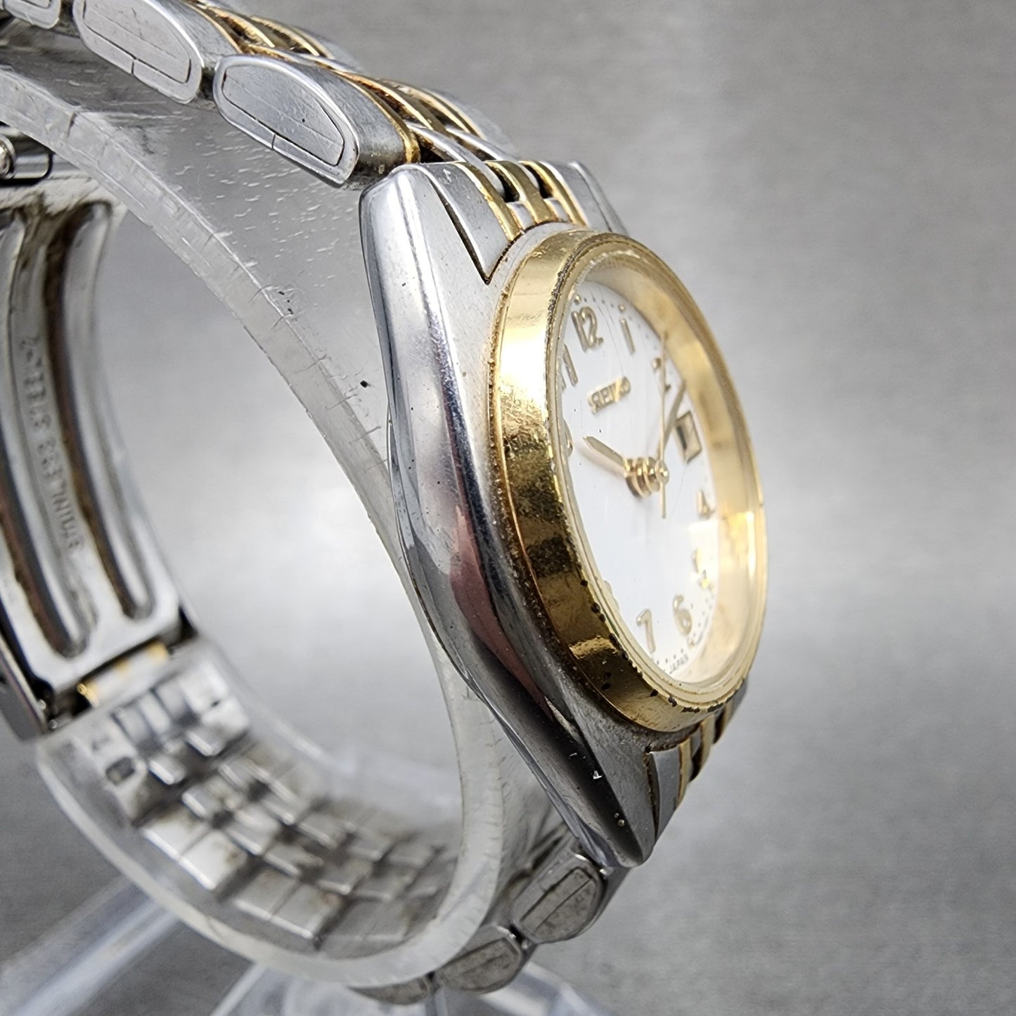 Seiko Watch Women 24mm White Dial Two Tone Date Round 7n826001 New Battery3