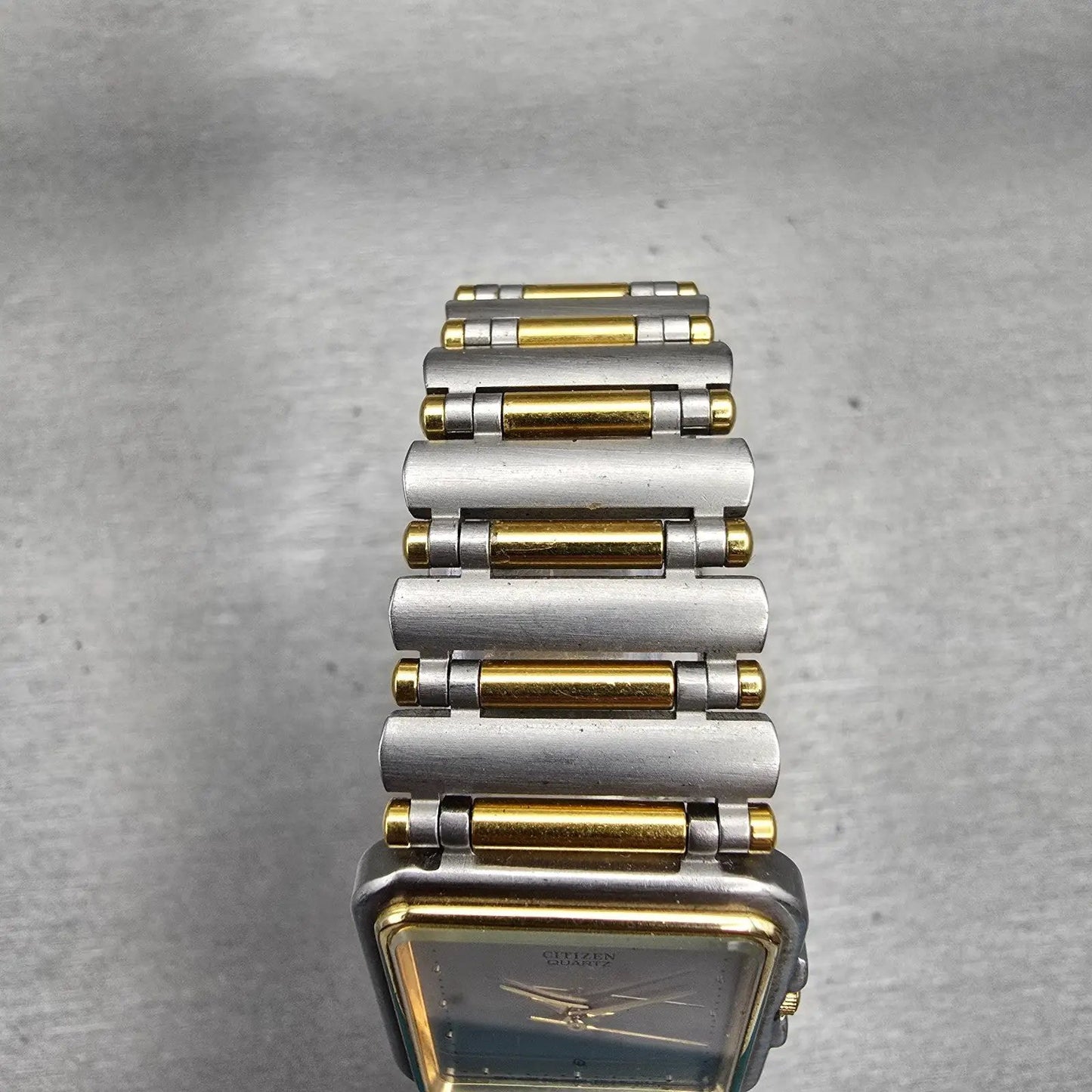 Citizen CQ Watch Men 24mm Gray Dial Two Tone Rectangle 2830-898974 New Battery4