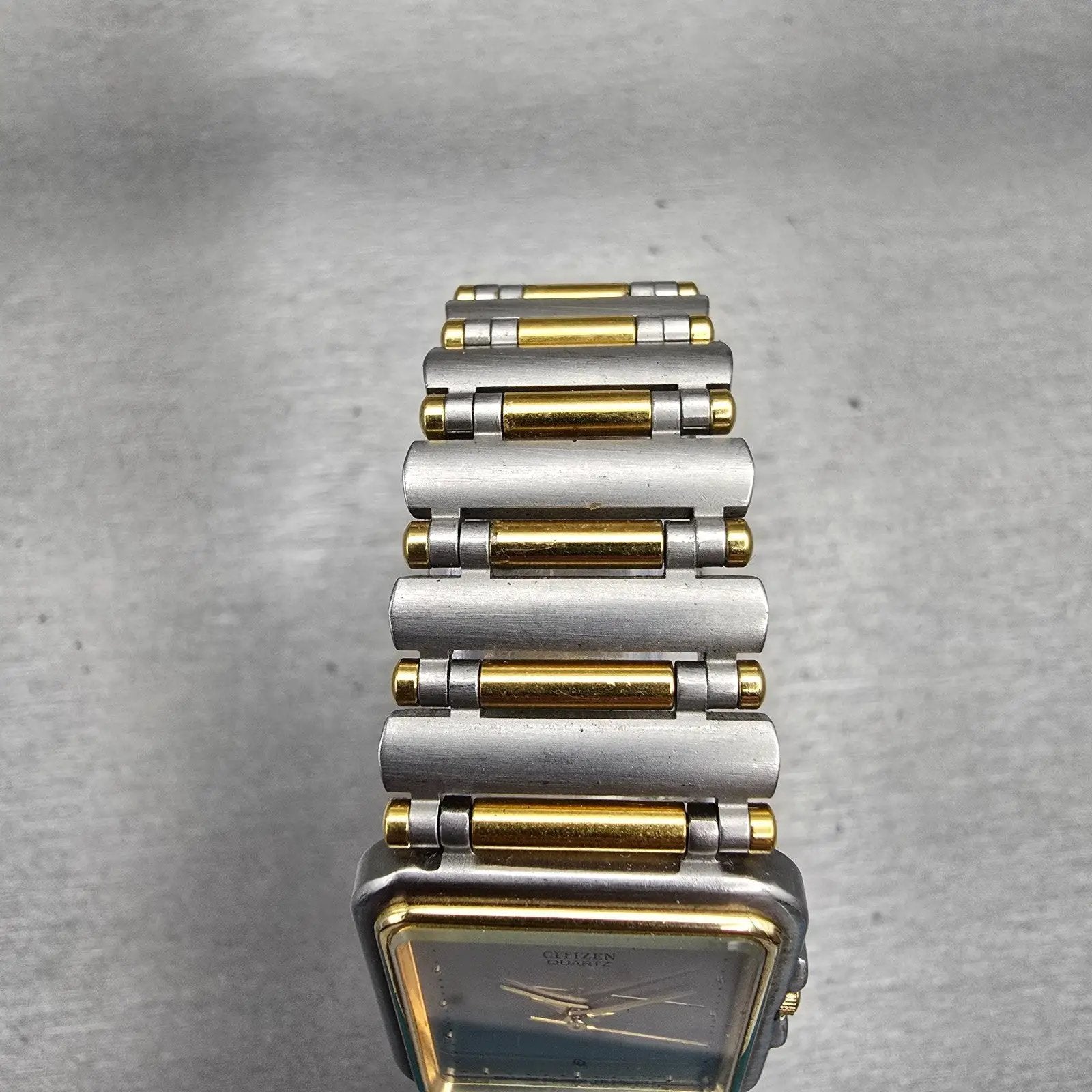 Citizen CQ Watch Men 24mm Gray Dial Two Tone Rectangle 2830-898974 New Battery4