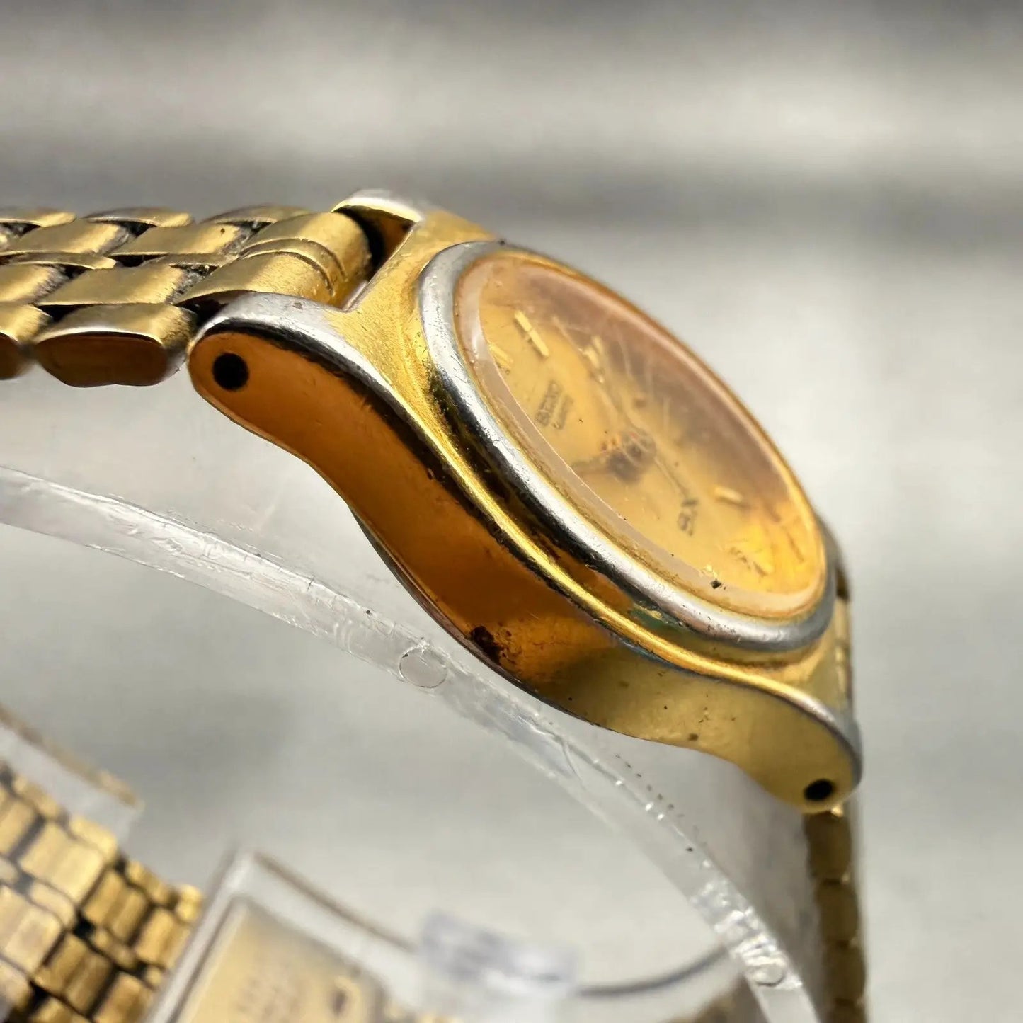 Seiko SX Watch Women 17mm Gold Dial Two Tone Oval V401-5101 New Battery Vintage3