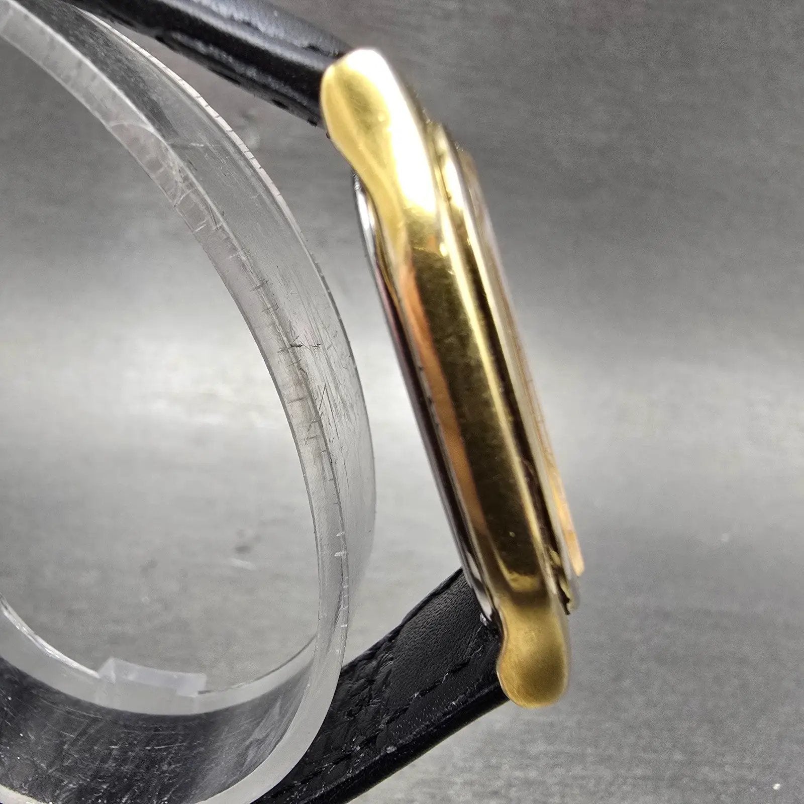 Seiko Tank Watch Men 30mm Gold Dial Gold Tone Rectangle Date 5y39-5089 New Batt3