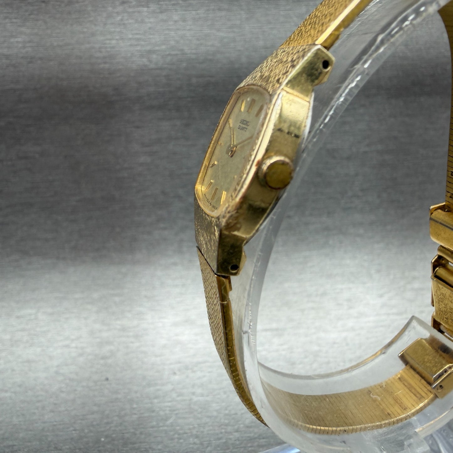 Seiko Watch Women 16mm Champagne Dial Gold Tone 2C20-5389 New Battery Vintage2