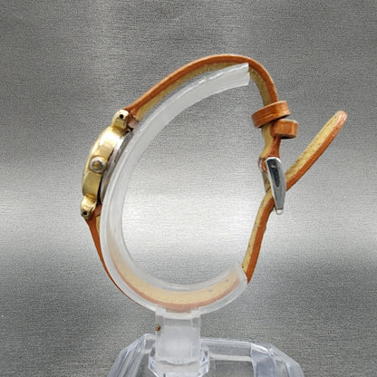 Citizen CQ Watch Women 20mm Champagne Dial Gold Tone Round 4-106113 New Batt