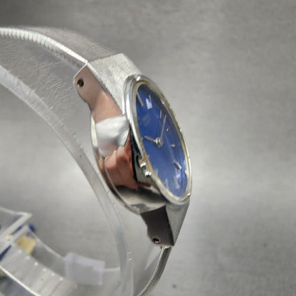 Seiko Watch Women 18mm Blue dial Silver Tone Oval Vintage 165209 New Battery3