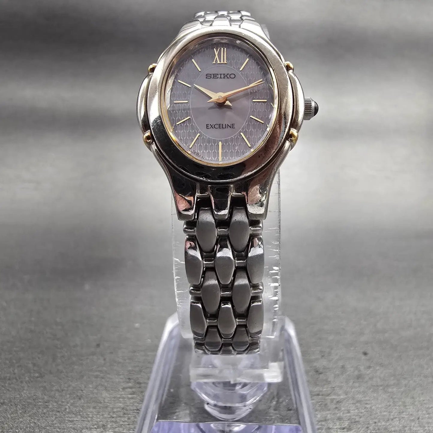 Seiko Exceline Solar Watch Women 22mm MOP Dial Silver Tone Oval V110-5A40 Works5