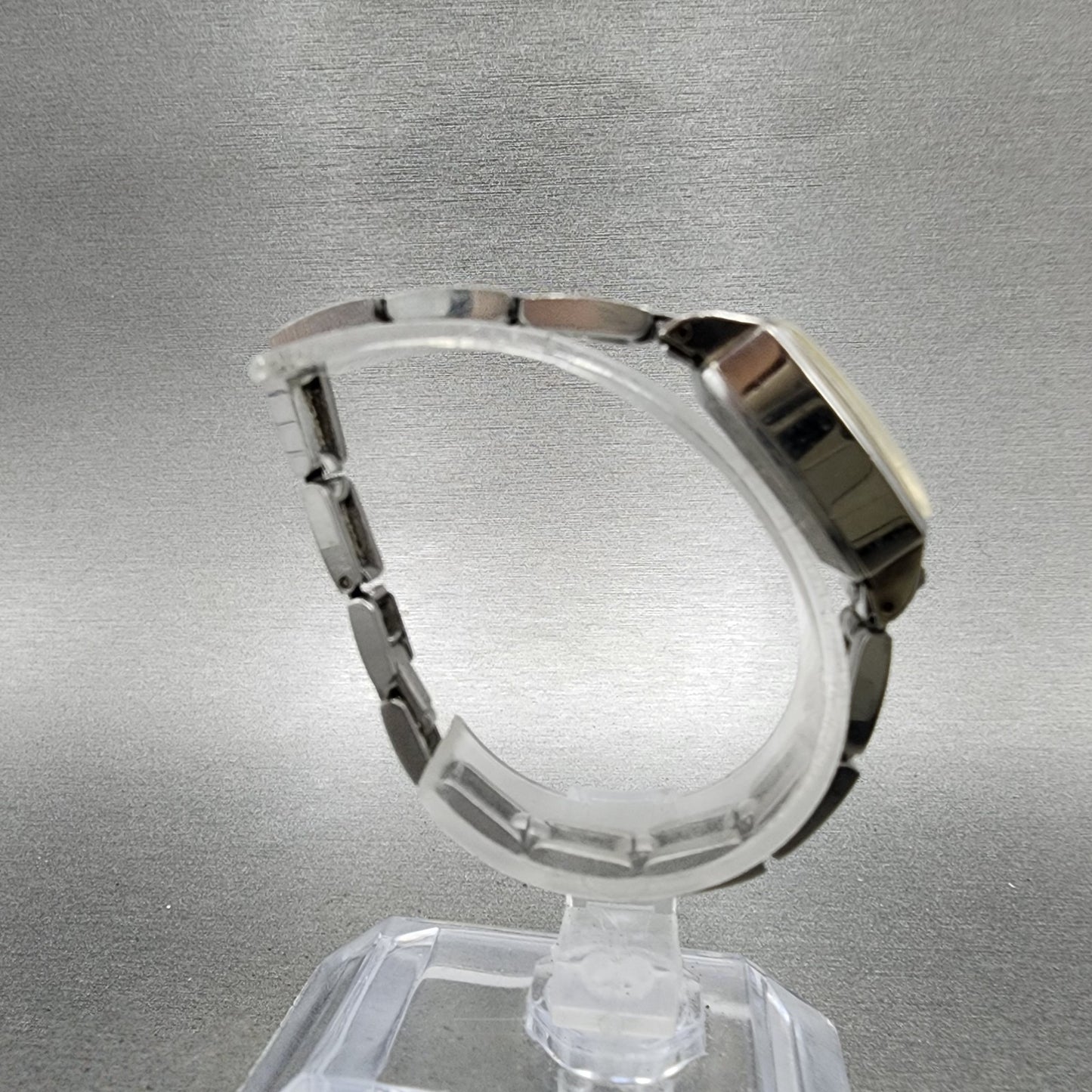 Seiko Chorus Tank Watch Women 17mm Silver Dial Silver Tone Rectangle Manual Runs7