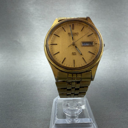 Seiko SQ Watch Men 35mm Gold Dial Gold Tone Daydate Round 5Y23-8040 PARTS VTG6