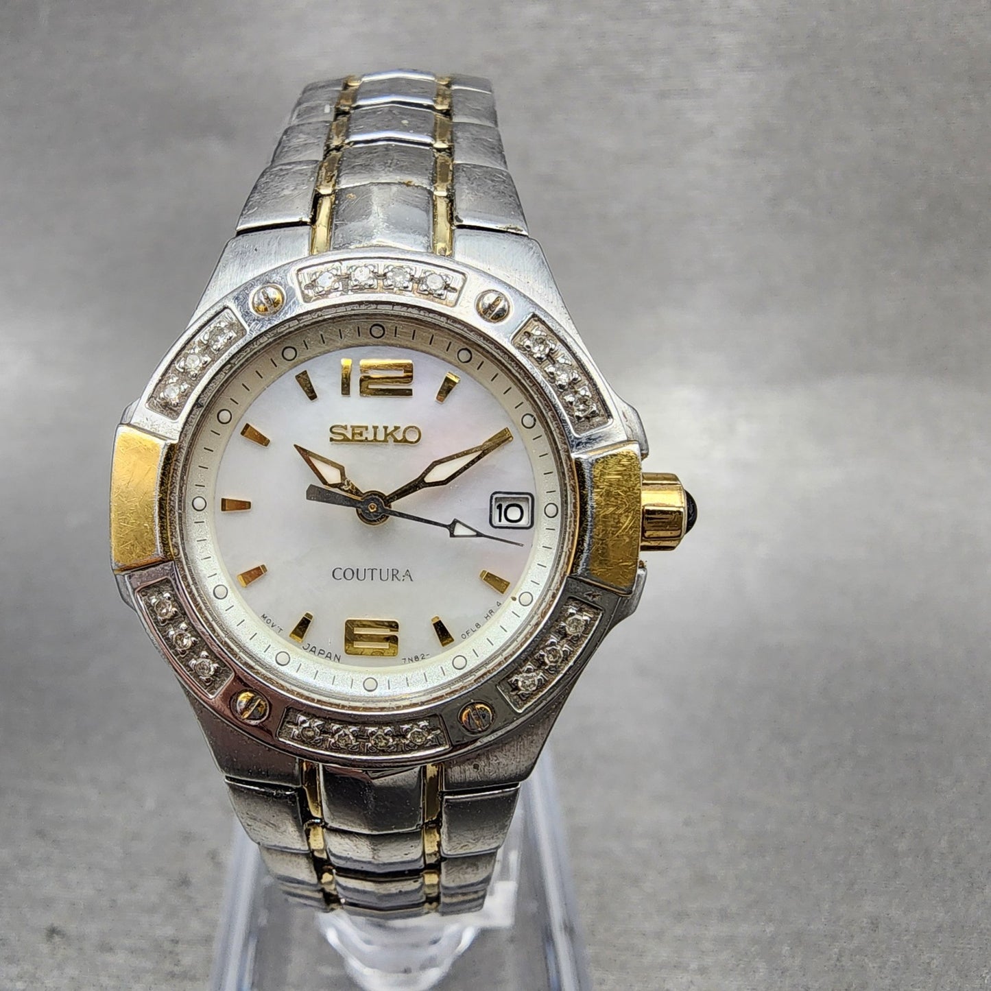 Seiko Watch Women 27mm MOP Dial Two To Date Round Diamonds 7n820CG0 New Batt0