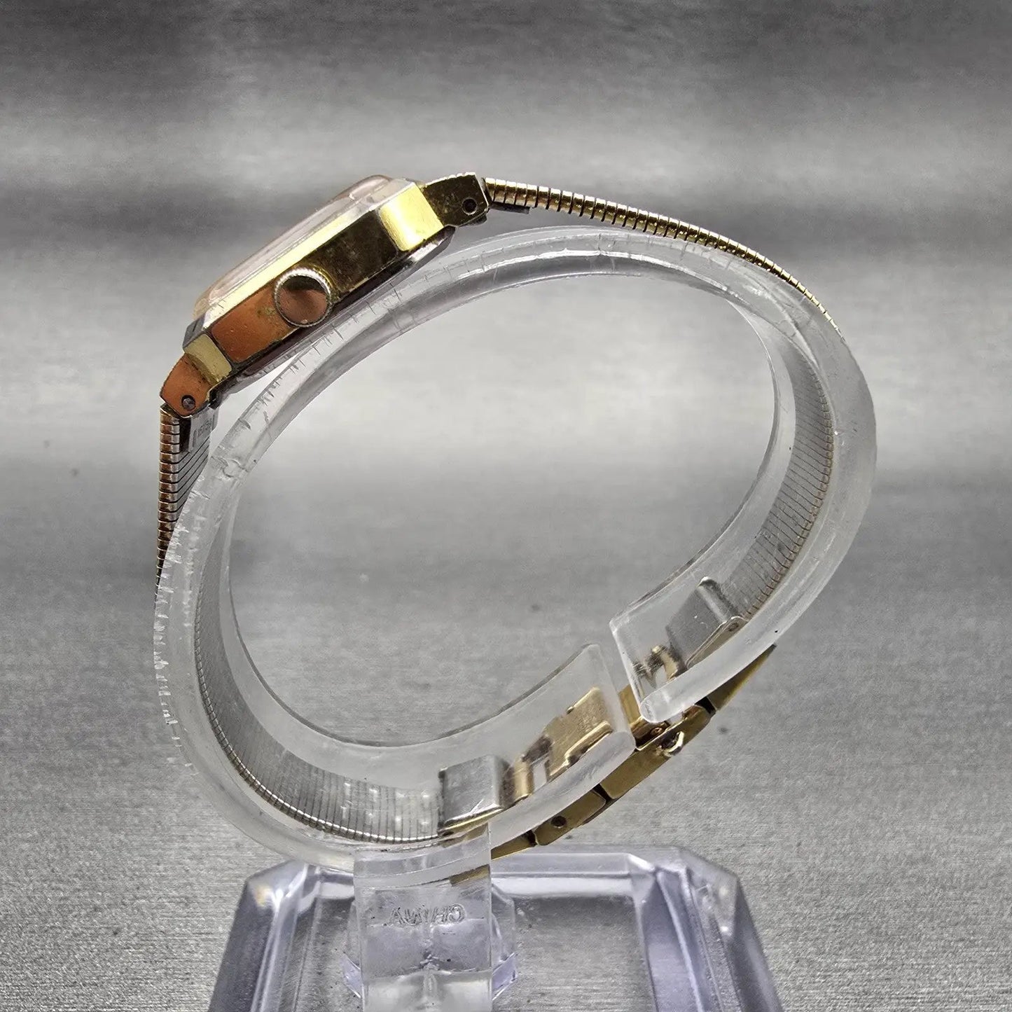 Seiko Watch Women 16mm Black Dial Gold Tone Rectangle 2B20-5019 New Battery VTG6