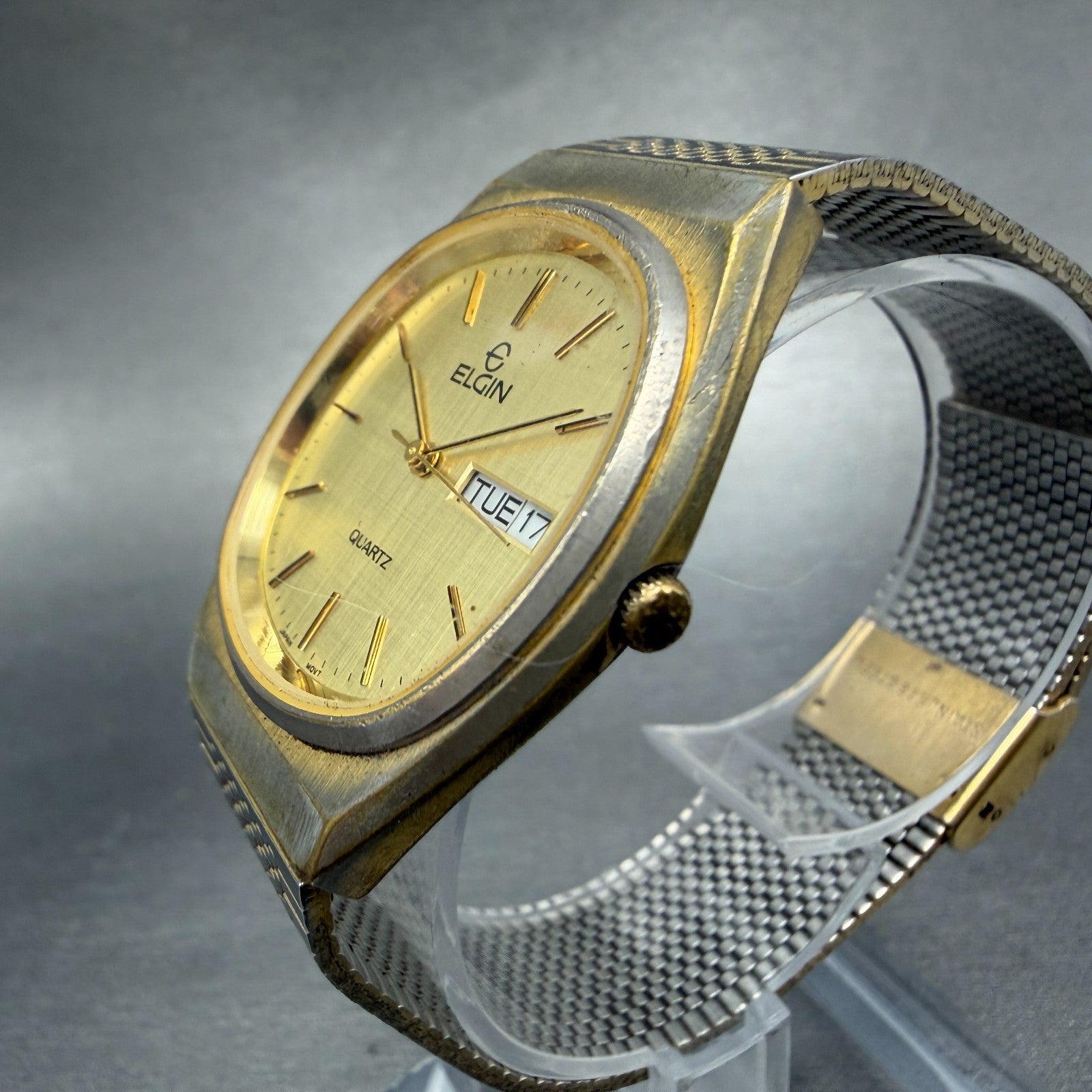 Elgin Watch Men 33mm Gold Dial Gold Tone Daydate Round New Battery  VTG2