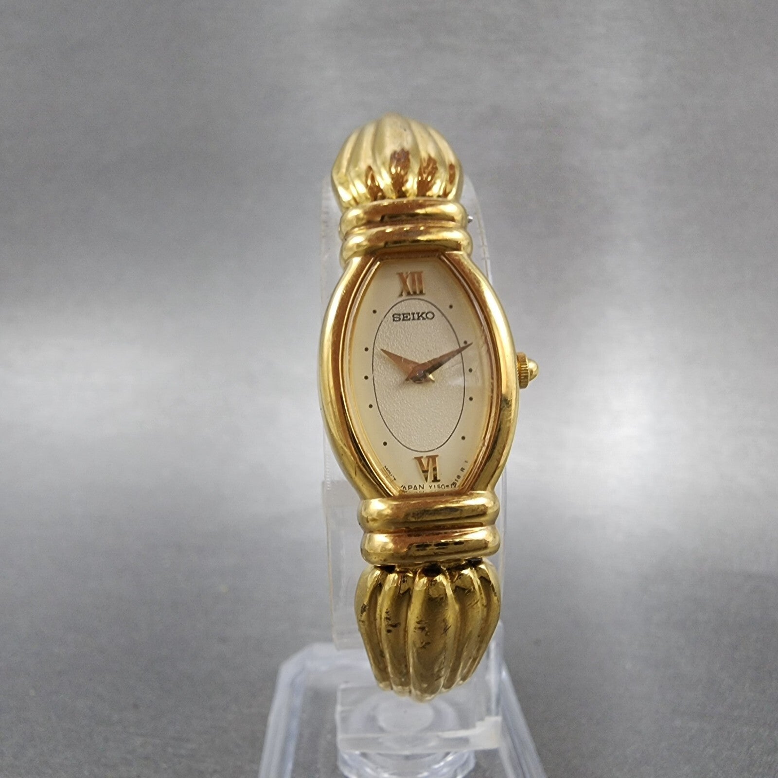 Seiko Watch Women 16mm White Dial Gold Tone Oval Y1505n90 New Battery5