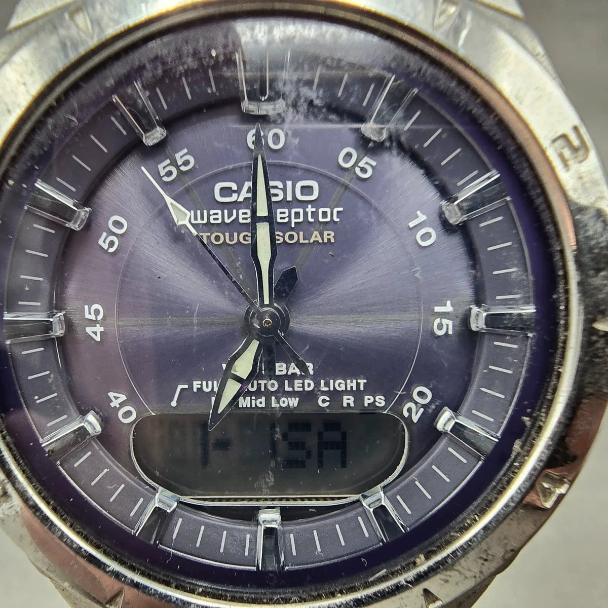 Casio WVA-400J Watch Men 42mm Blue Dial Silver Alarm Chrono WaveCeptor PARTS 672