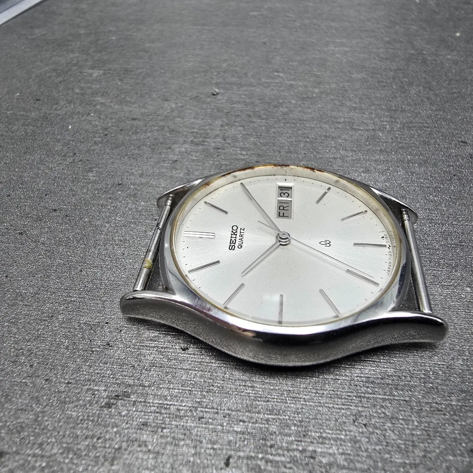 Seiko Watch Men 32mm Silver Dial Silver Tone Daydate Round 7123-7090 PARTS VTG5