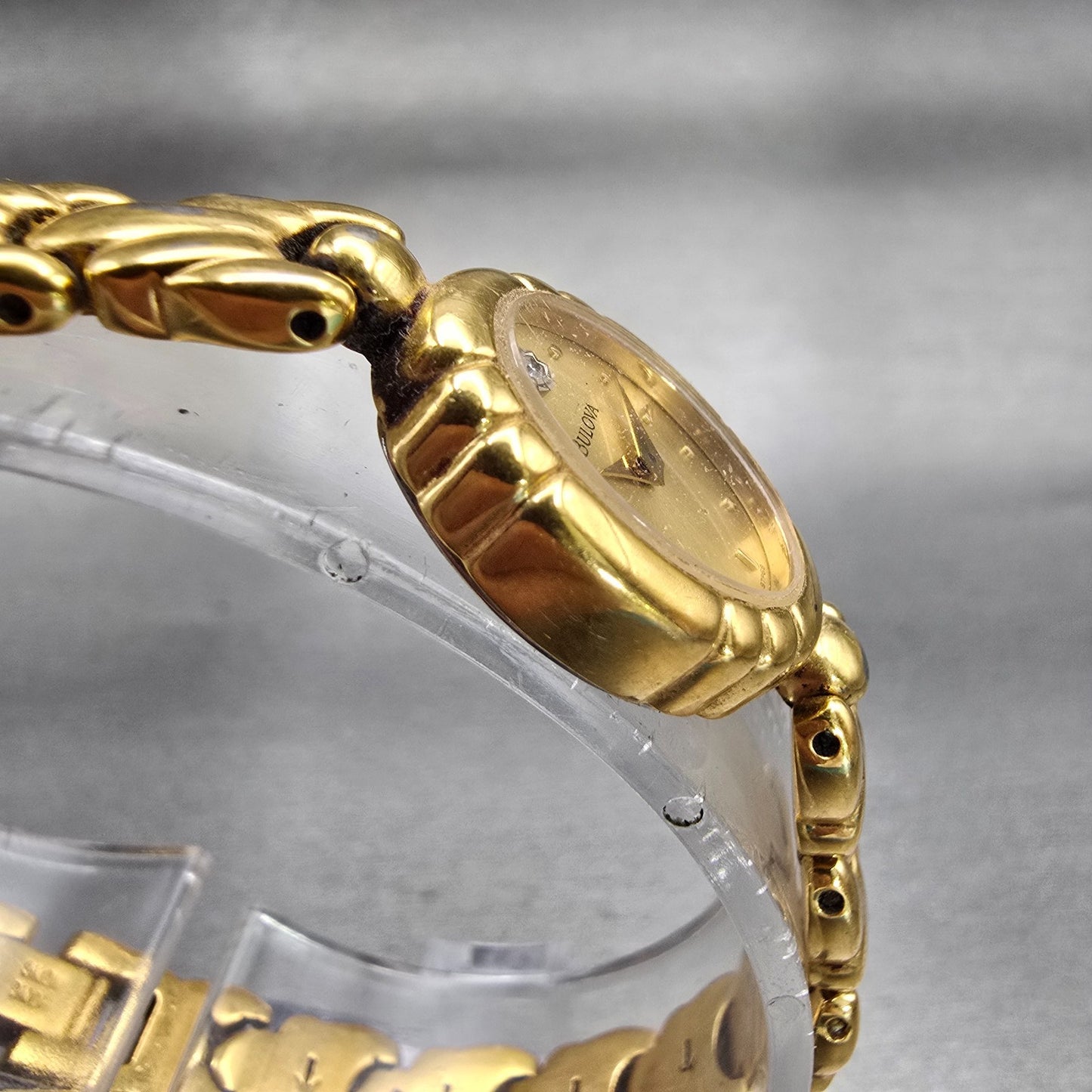 Bulova Watch Women 16mm Gold Dial Gold Tone Oval Diamond Accent New Battery VTG3