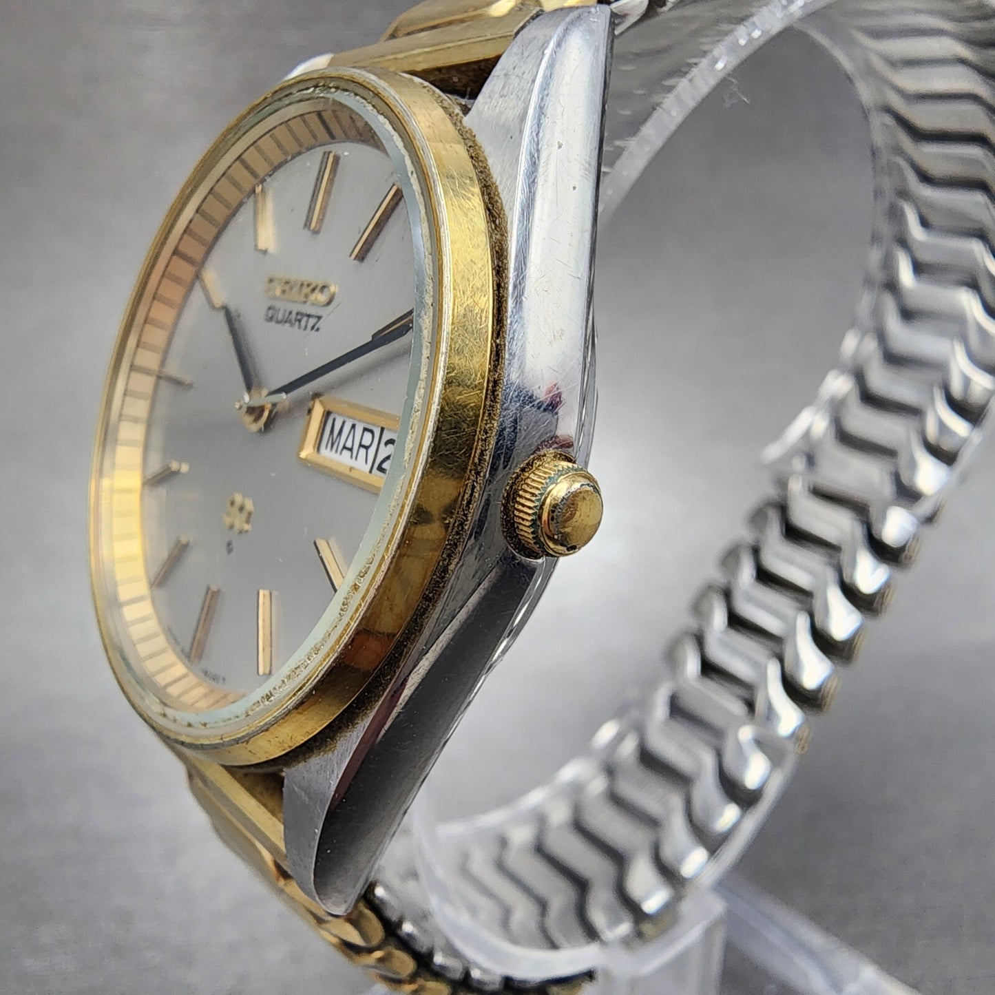 Seiko SQ Watch Men34mm Silver Dial Two Tone Daydate READ!! 8223-6021 New Battery