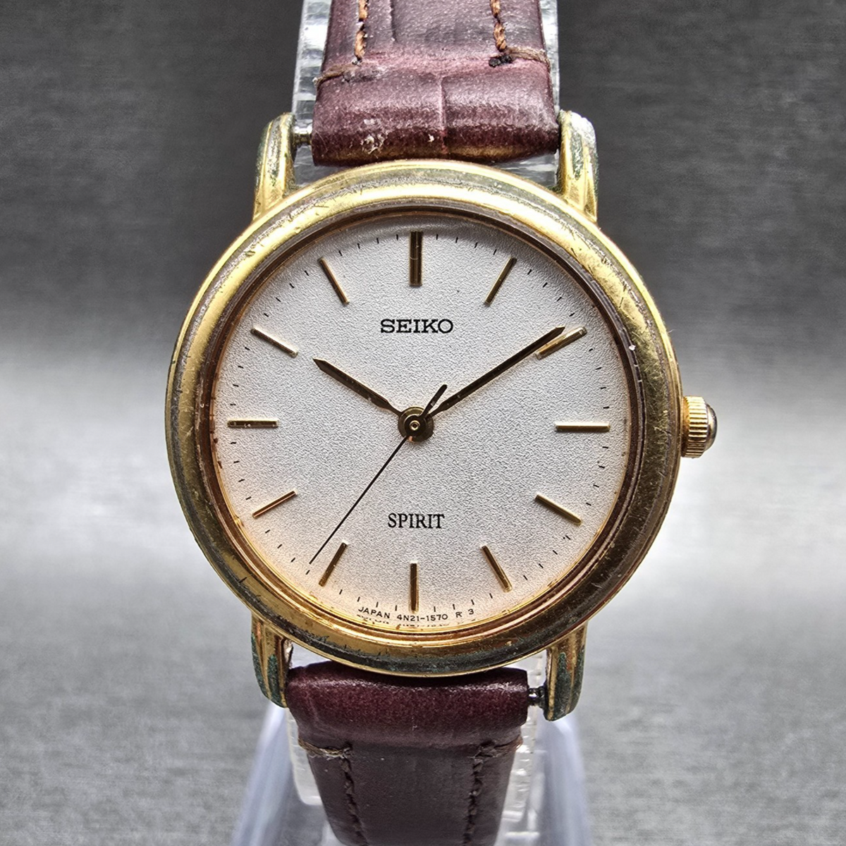 Seiko Spirit Watch Women 25mm Silver Dial Gold Tone Round 4N21-0810 New Battery0