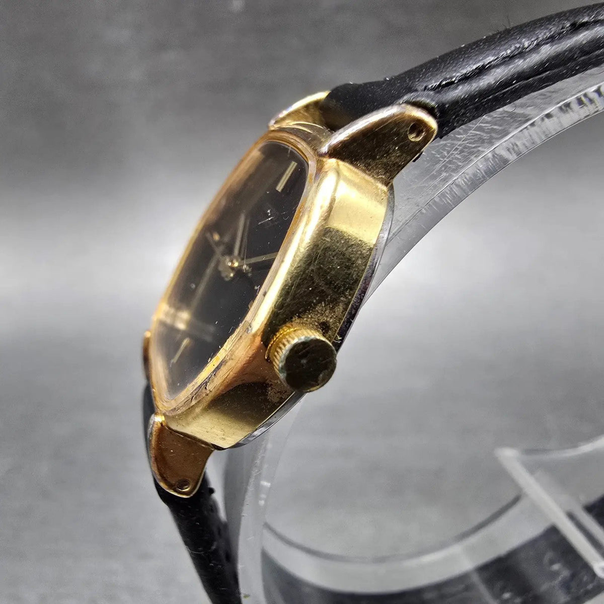 Seiko Watch Women 21mm Black Dial Gold Tone Hexagon 1221-5500 New Battery JP2