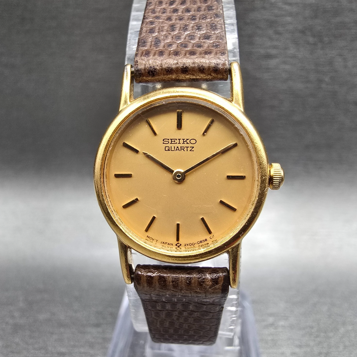 Seiko Watch Women 20mm Gold Dial Gold Tone Round 2Y00-0A19 New Battery VTG JP0