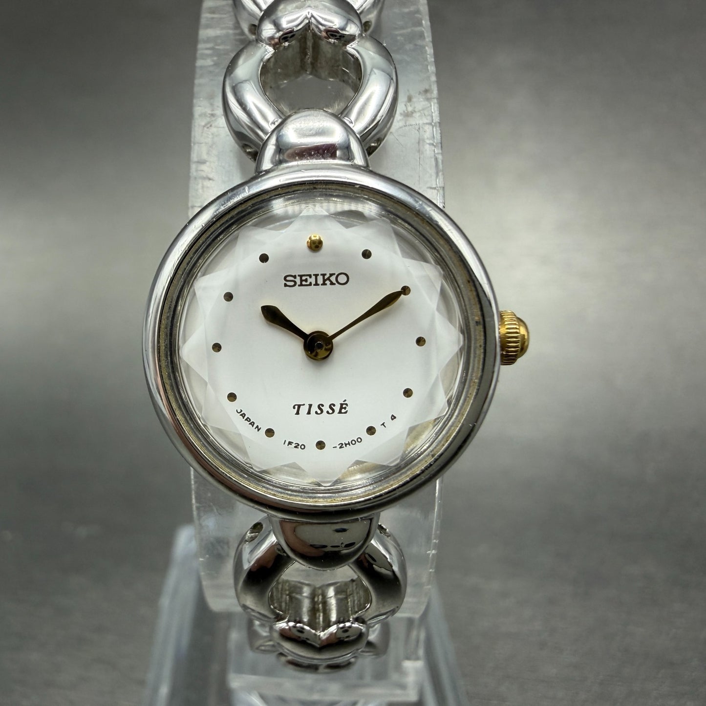 Seiko Tisse Watch Women 18mm White Dial Silver Tone Hearts 1F20-1B20 New Battery0