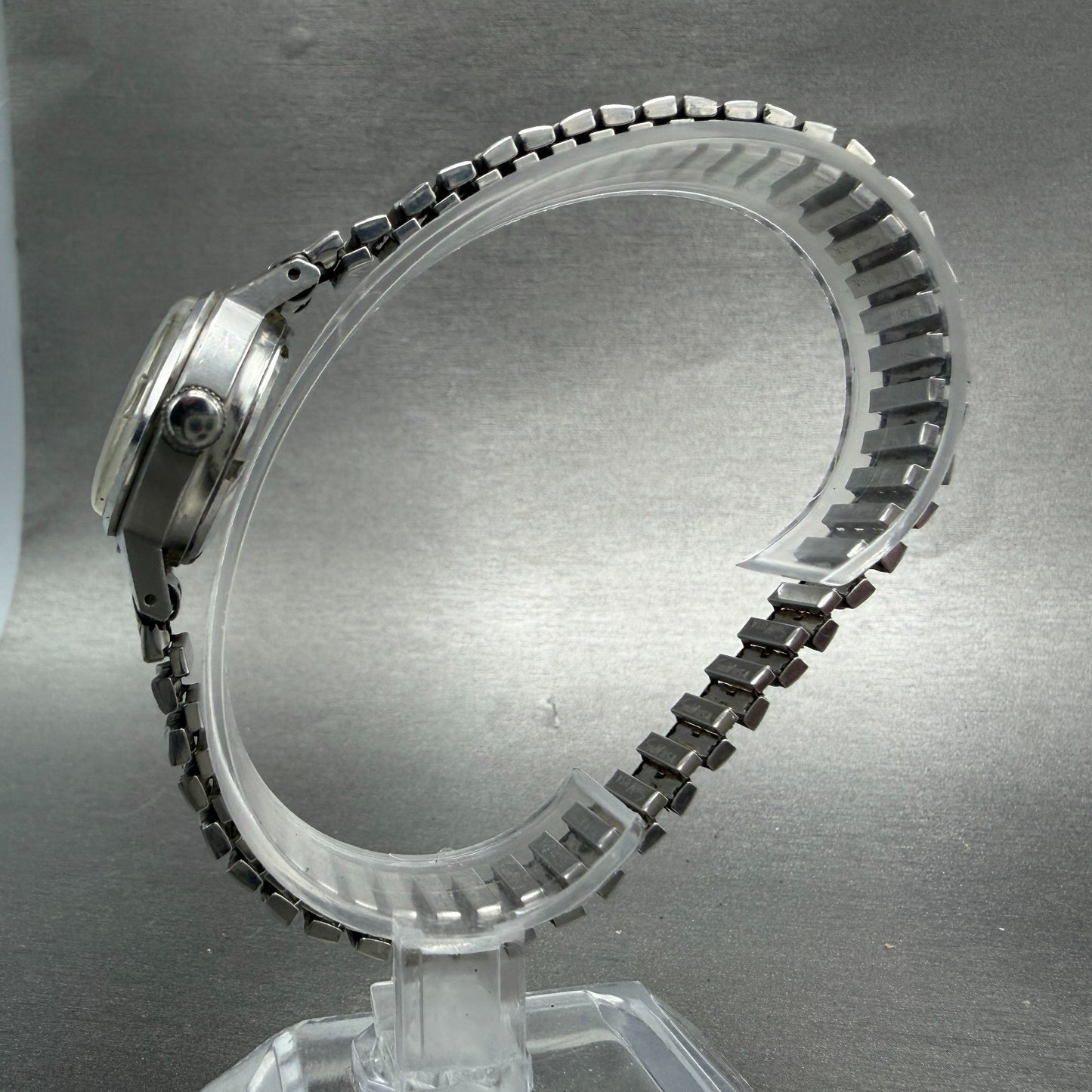 Seiko Automatic Watch Women 24mm Silver Dial Silver Tone Date 2205-0599 PARTS7