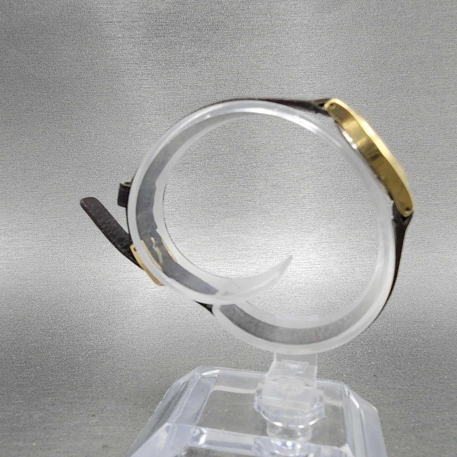 Seiko Watch Women 17mm Champagne Dial Gold Tone Oval 2c205539 New Battery8