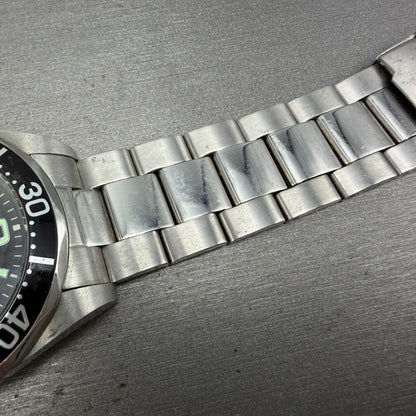 Invicta Diver Watch Men 43mm Black Dial Steel Date Round 6499 PARTS8