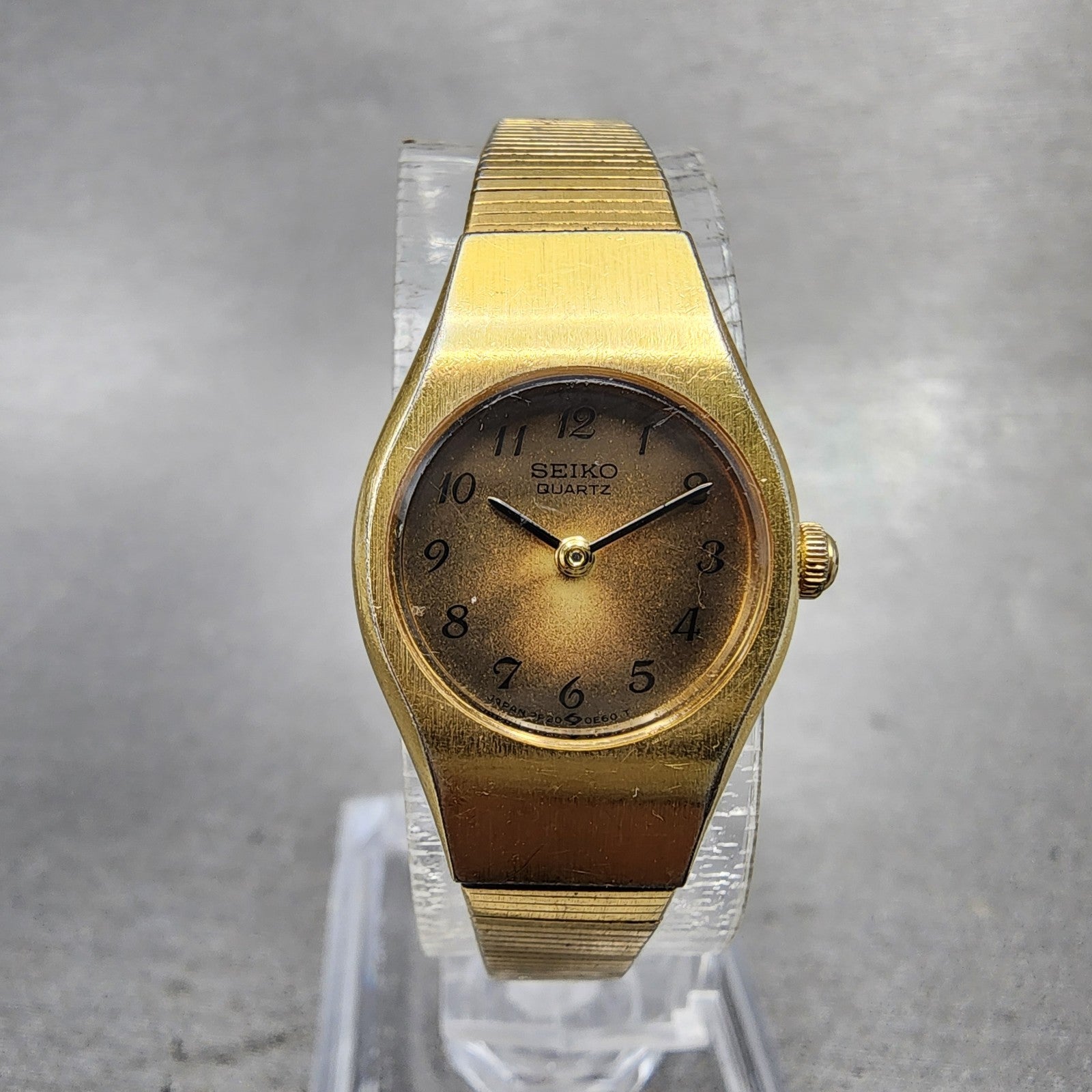 Seiko Watch Women 18mm Brown Dial Gold Tone Round 2P200A89 New Battery VTG0