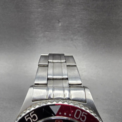 Wenger Swiss Military Dive Watch Men 40mm Black Dial Steel Date 79956 New Batt4
