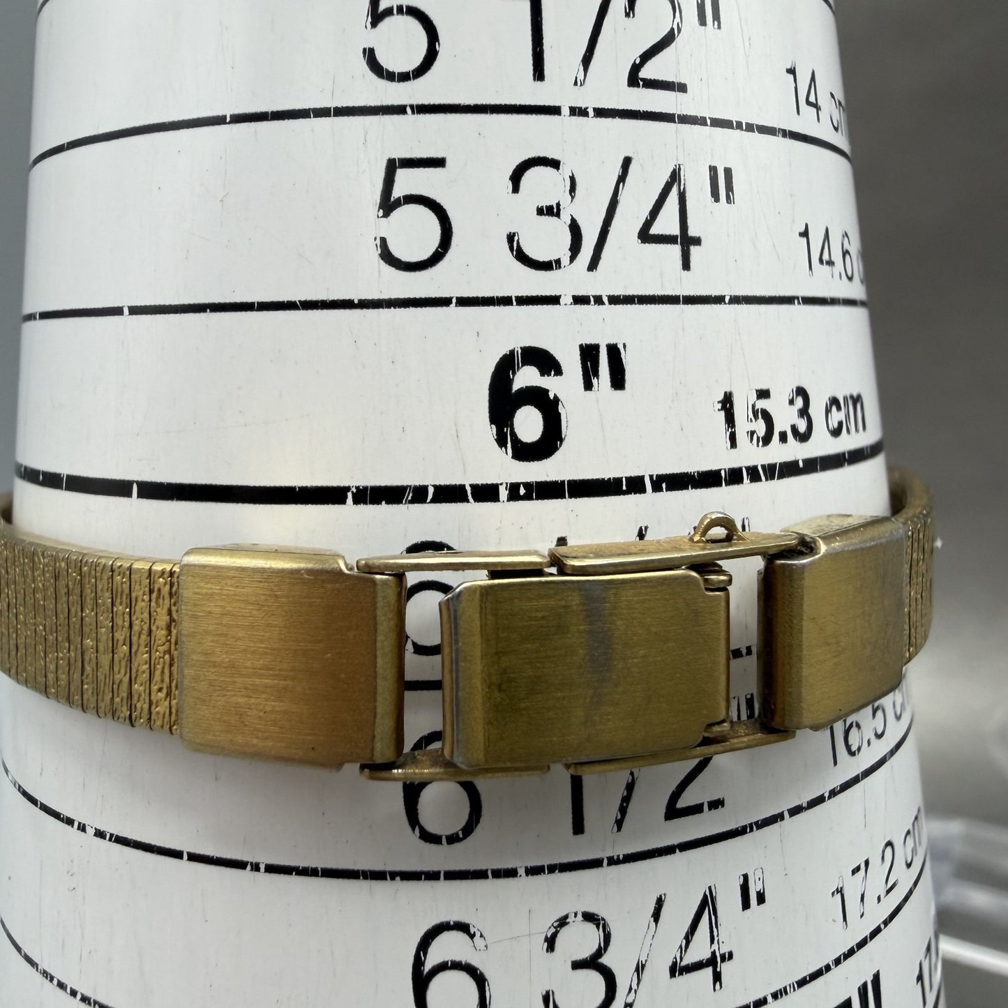Citizen CQ Watch Women 17mm Champagne Dial Gold Tone 3220-890779 New Battery10