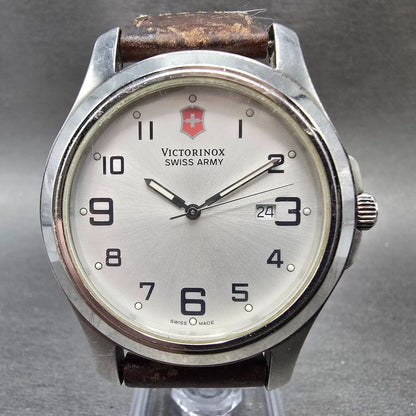 Victorinox Swiss Army Garrison Elegance Watch Men 40mm White Dial Steel Date0