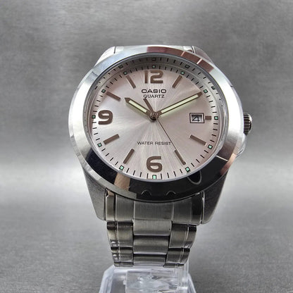 Casio Watch Men 37mm Silver Tone Date Round MTP-1215 New Battery Bracelet5