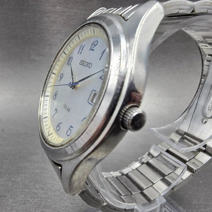 Seiko Solar Watch Men 36mm MOP Dial Silver Tone Date Round V145-0BS0 Runs2