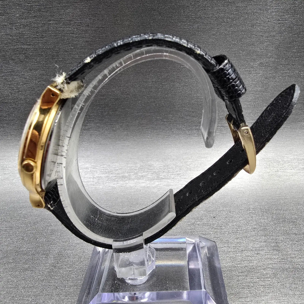 Seiko Pulsar Watch Men 31mm Gold Dial Gold Tone Round V515-7040 New Battery6