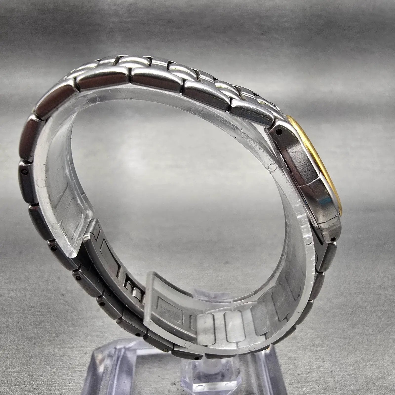 Citizen Exceed Euros Watch Women 24mm Champagne Dial Two Tone 2930-296206 NewBat8