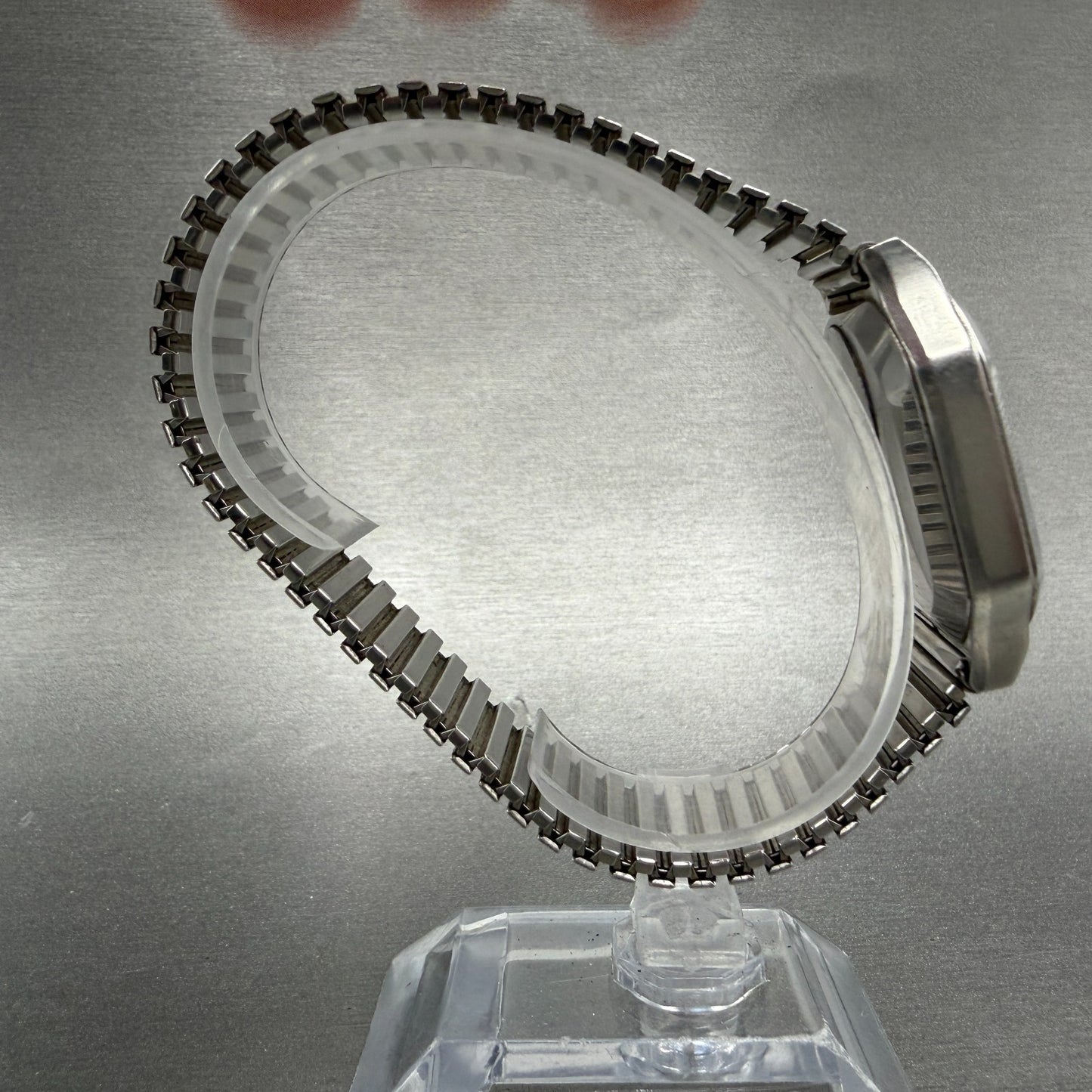 Seiko Lord Quartz Watch Men 34mm Silver Dial Silver Tone Daydate 7143-5000 PARTS9