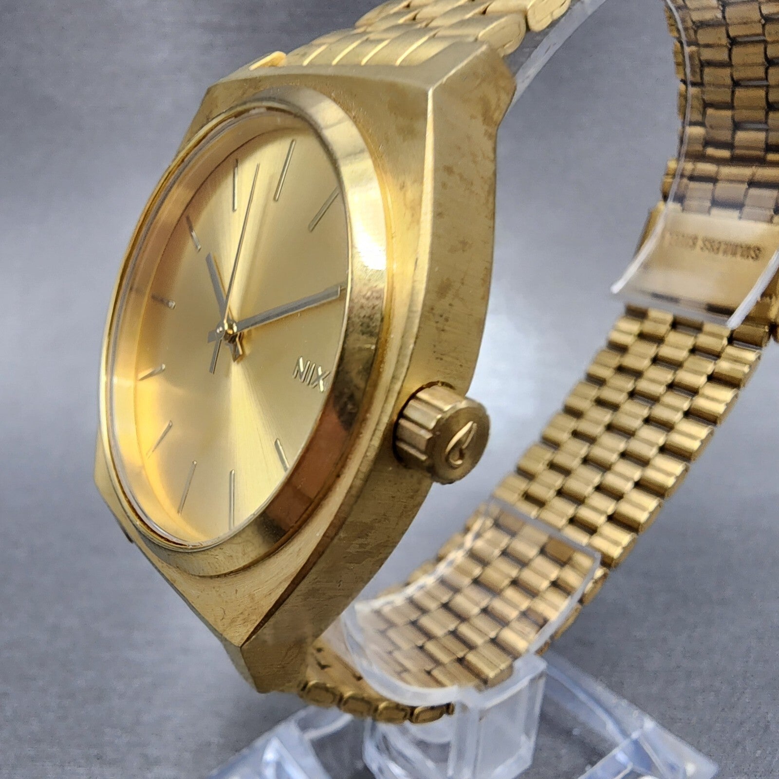 Nixon Time Teller Watch Men 37mm Gold Dial Gold Tone Round New Battery2