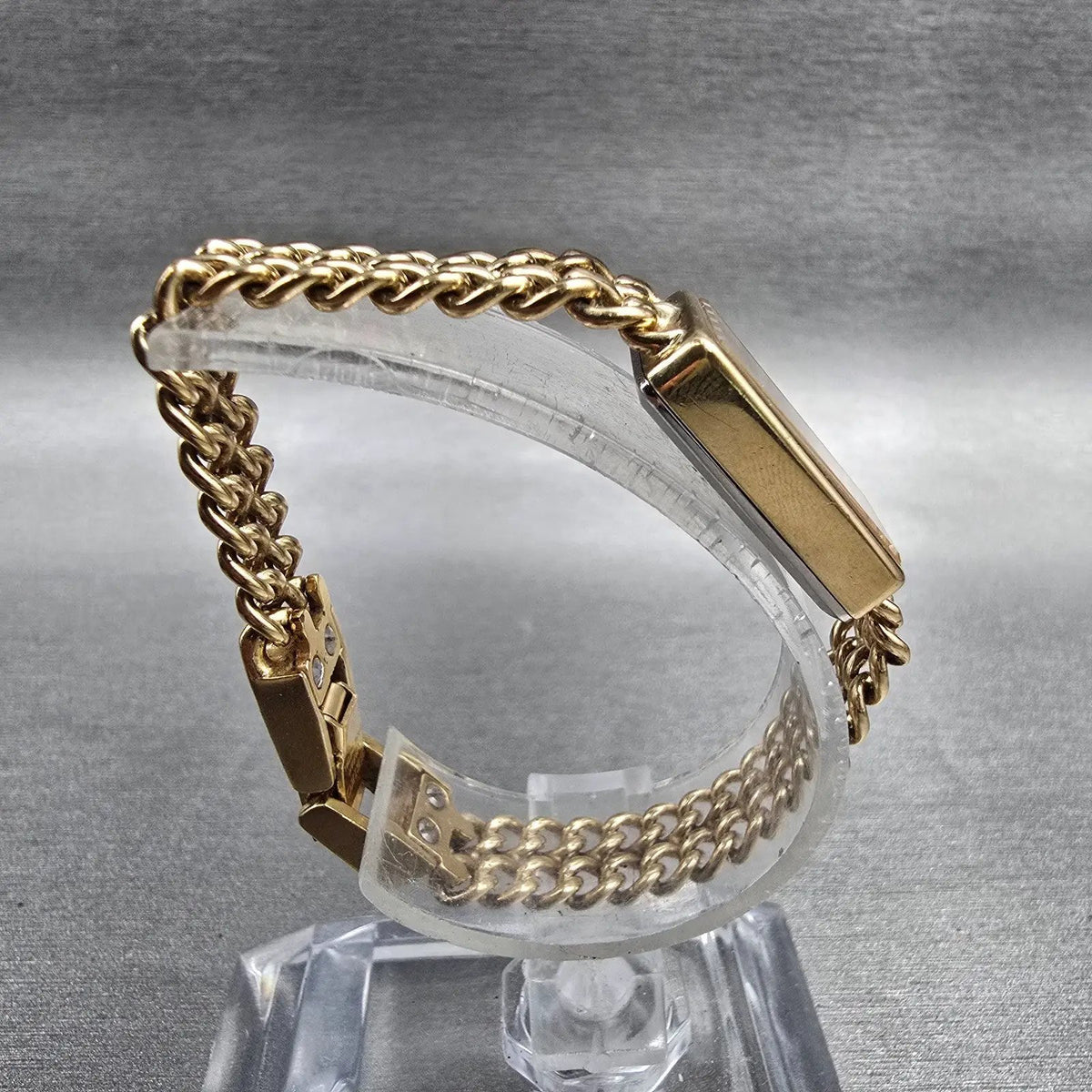 Seiko Watch Women 12mm Champagne Dial Gold Tone Rectangle 1320-5250 New Battery8