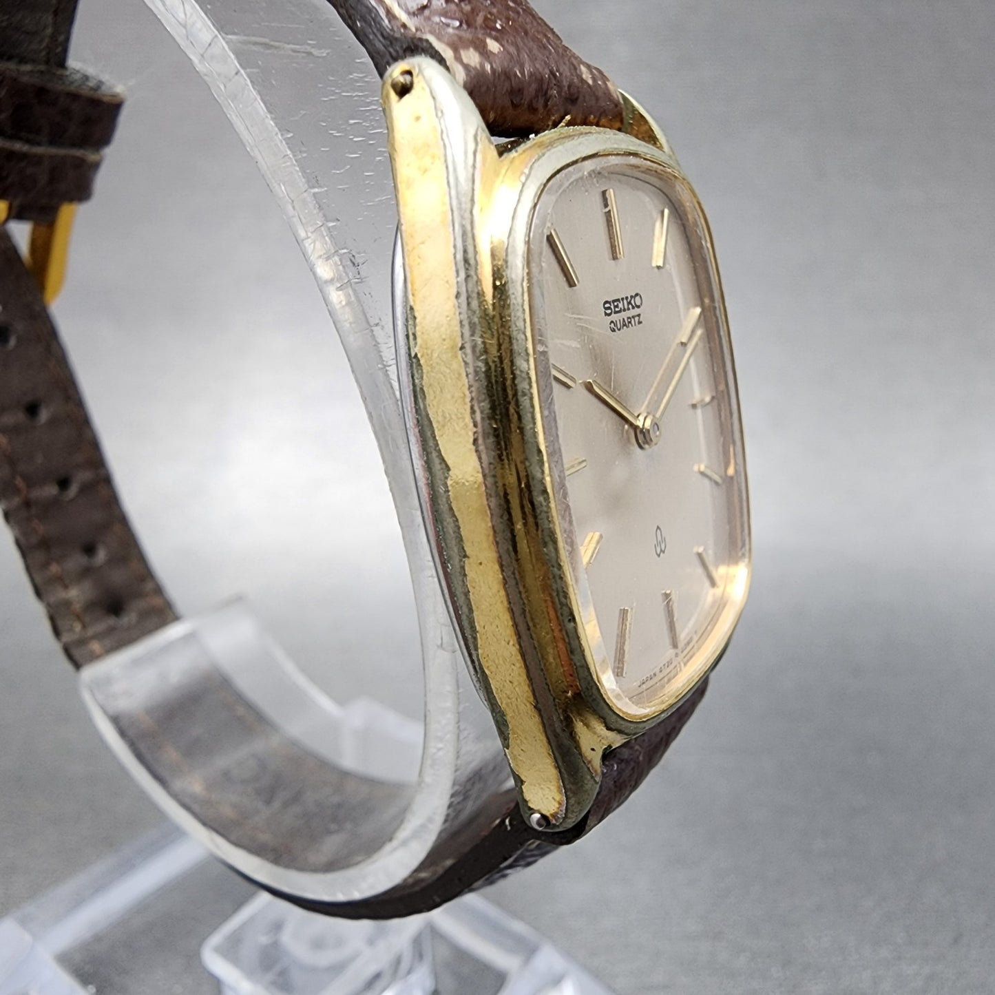 Seiko Tank Watch Women 23mm Champagne Dial Gold Tone Rectangle 47205100 New Bat3