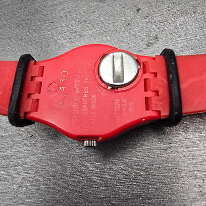 Swatch Squiggly Watch Women 24mm White Dial Red Case Round LR104 New Battery VTG10