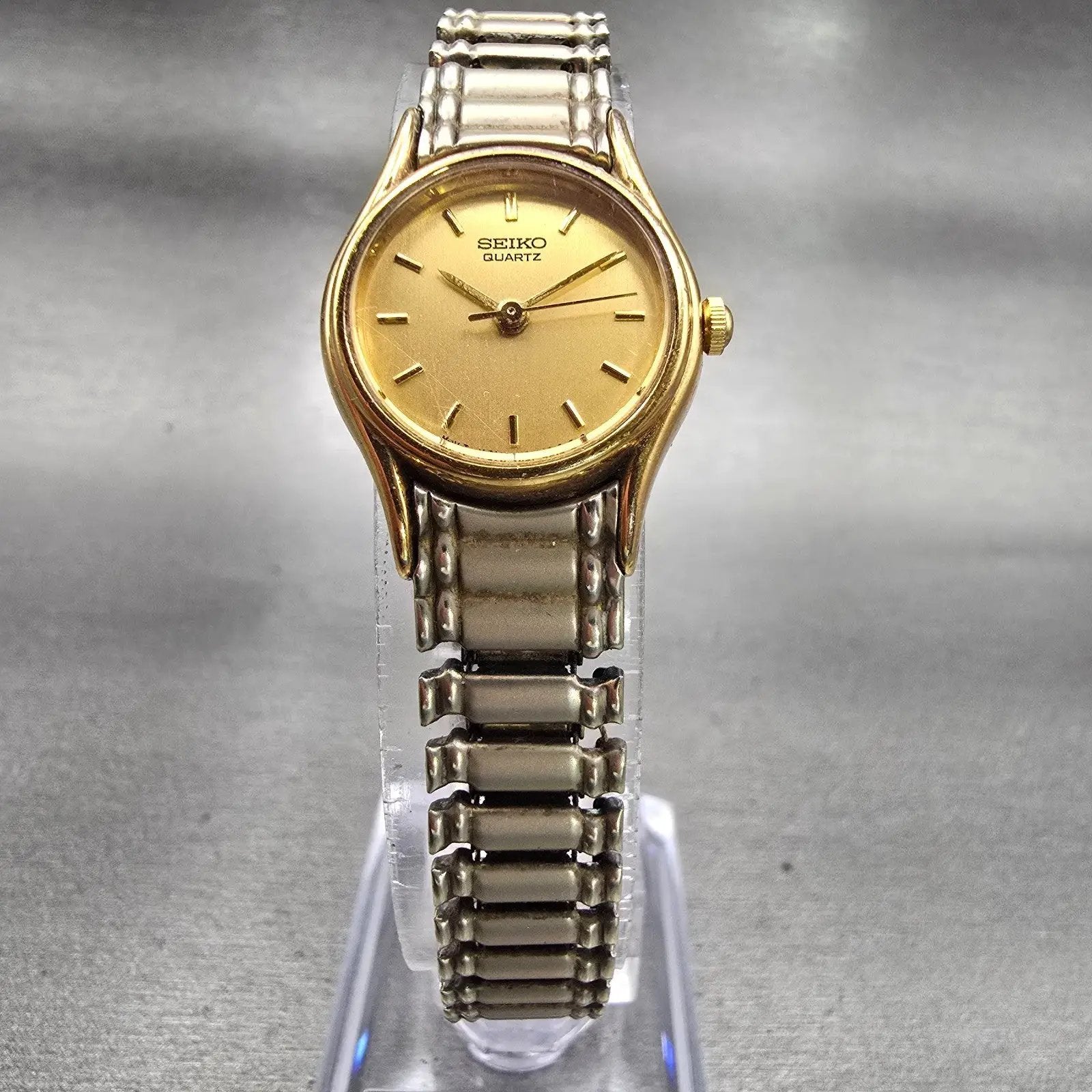 Seiko Watch Women 20mm Gold Dial Gold Tone Round 1N01-0E19 New Battery Vintage d5