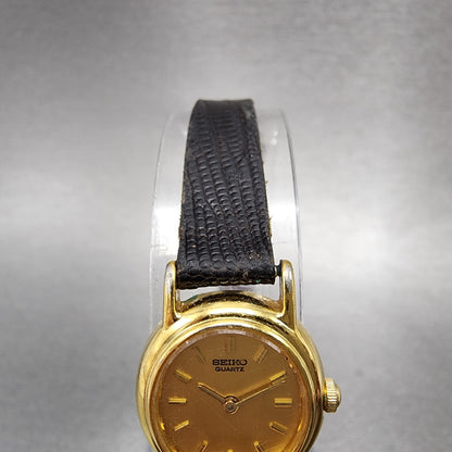 Seiko Watch Women 18mm Gold Dial Gold Tone Oval 2Y005C29 New Battery VTG4