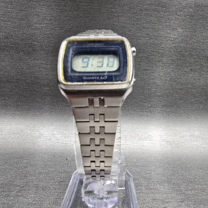 Seiko Digital Watch Women 23mm Blue Dial Silver Tone Rectangle L012-4009 New Bat5