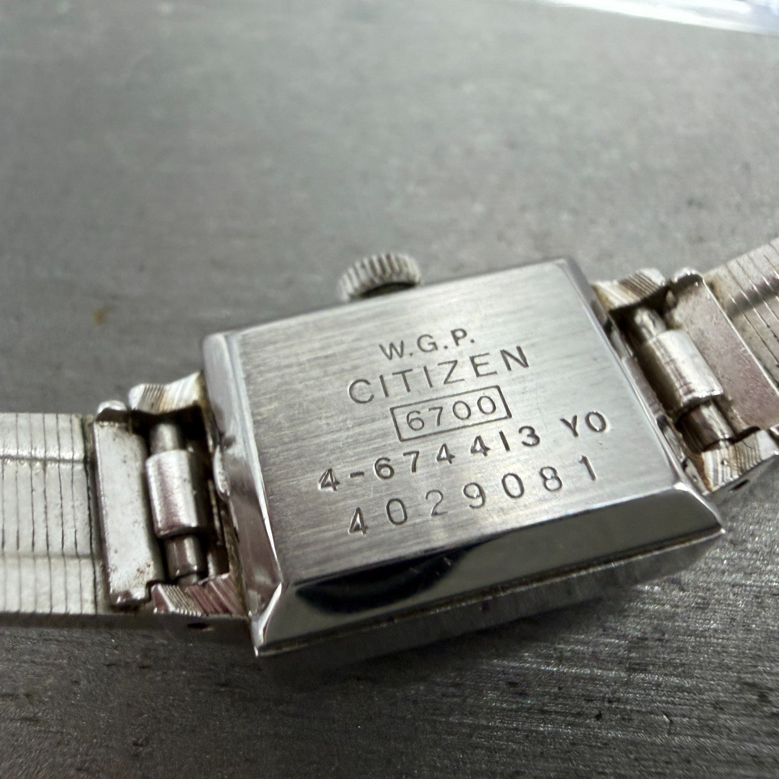 Citizen Watch Women 15mm Green Dial Silver Tone Rectangle Manual Wind Runs VTG9