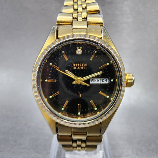 Citizen CQ Watch Women 26mm Black Dial Gold Tone Daydate 6000075684  NewBattery0