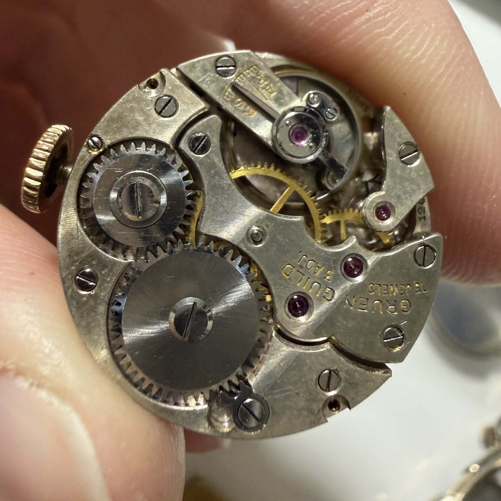Gruen Watch Women 25mm White Dial Gold Tone Manual Wind Runs Vintage11