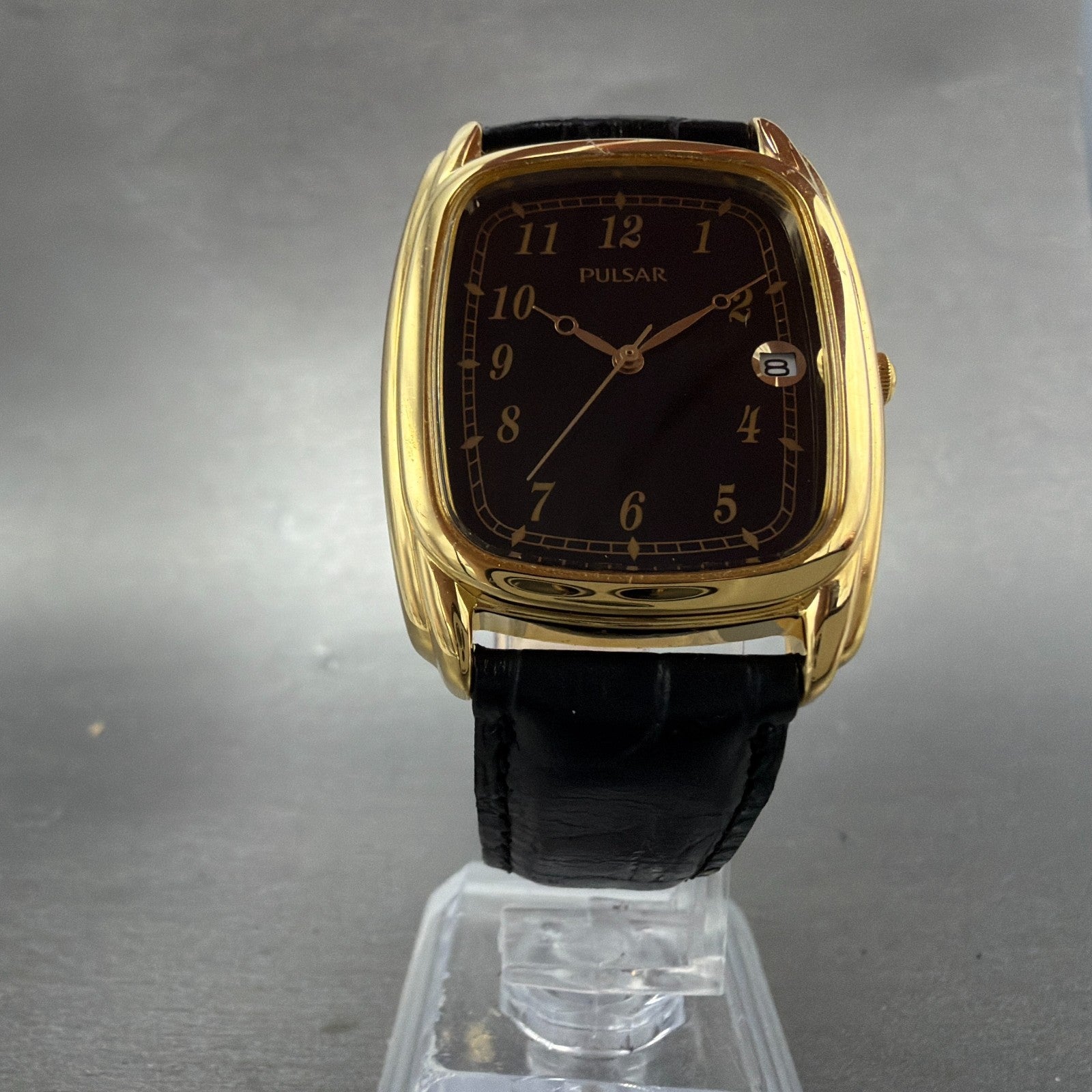 Pulsar Tank Watch Men 31mm Black Dial Gold Tone Date  SAMPLE PARTS6