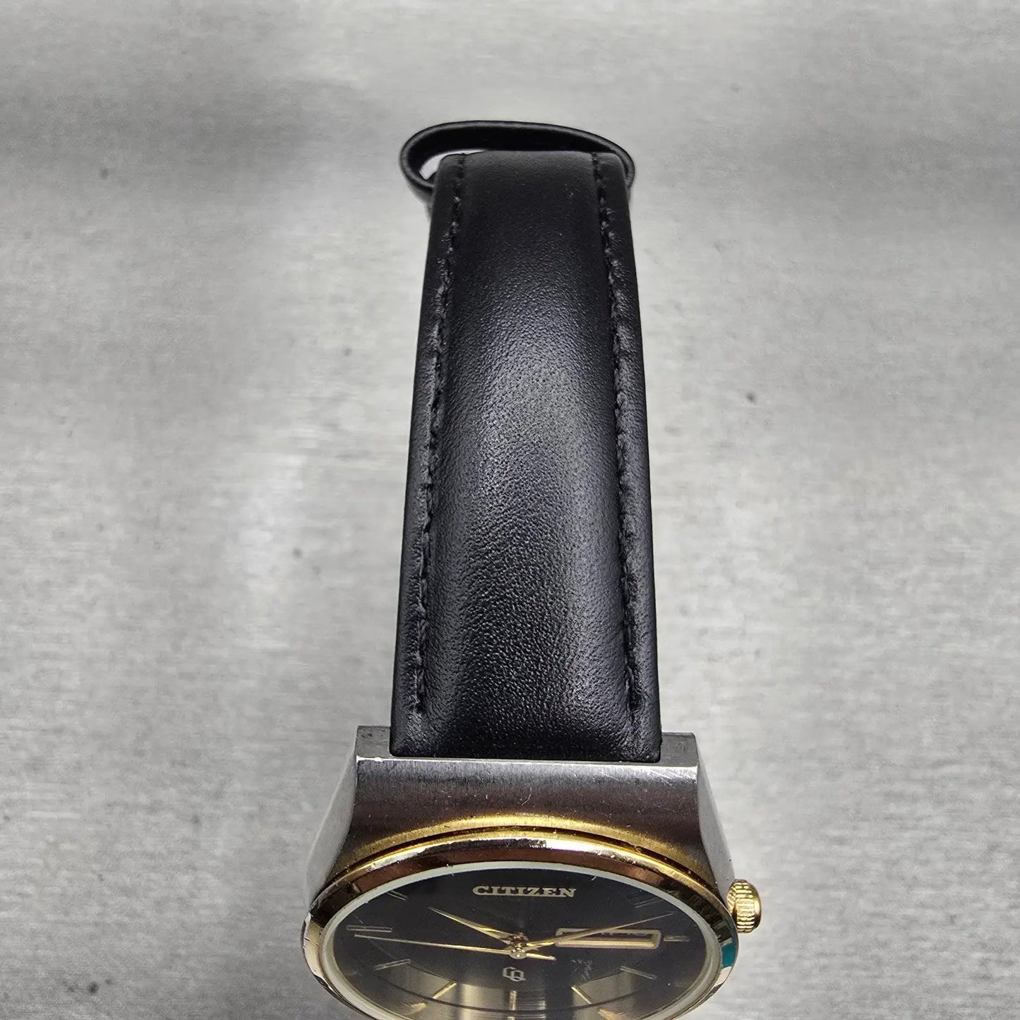 Citizen CQ Watch Men 34mm Black Dial Two Tone Daydate 6101-T15588 New Battery4