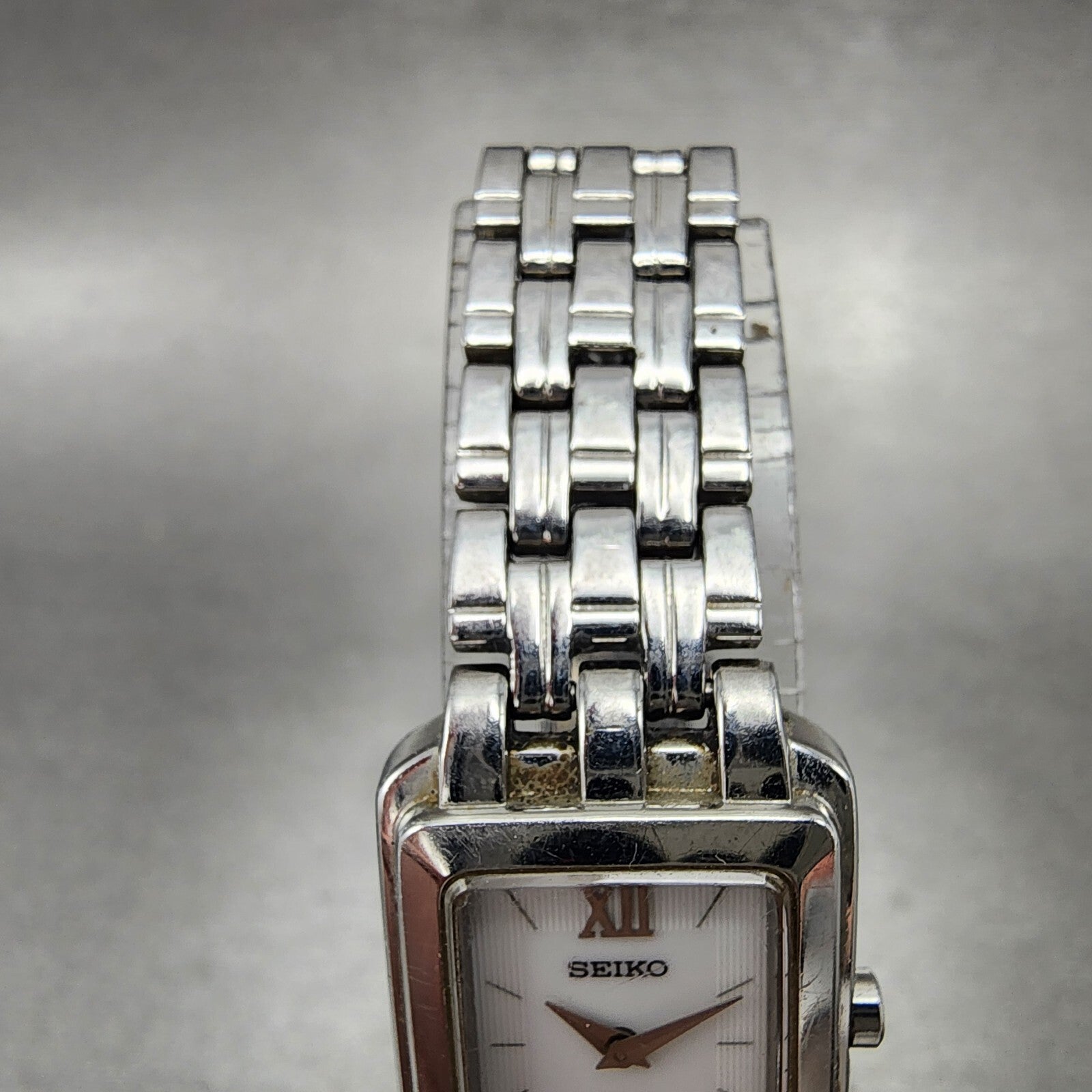 Seiko Solar Tank Watch Women 18mm White Dial Steel Rectangle V1140AC0 Runs4